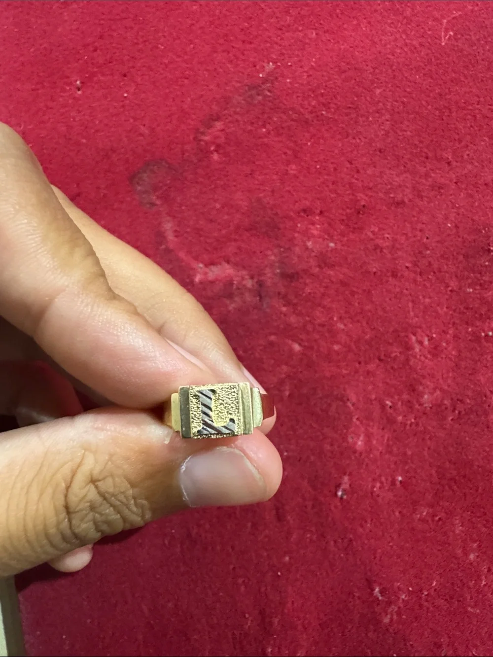 Beautiful 10K Yellow Gold Initial Baby Ring.